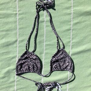 Acacia Cannons top - Snake - Small